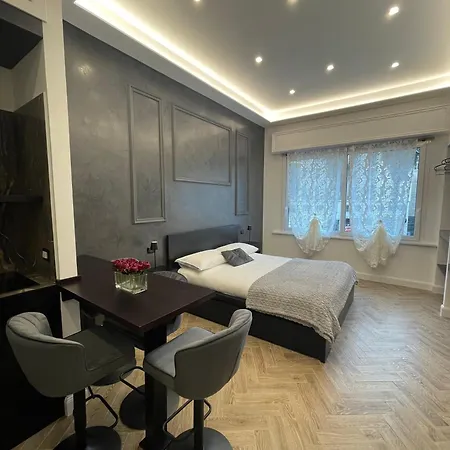 Toledo106 Luxury Apartaments - Comfy-3
